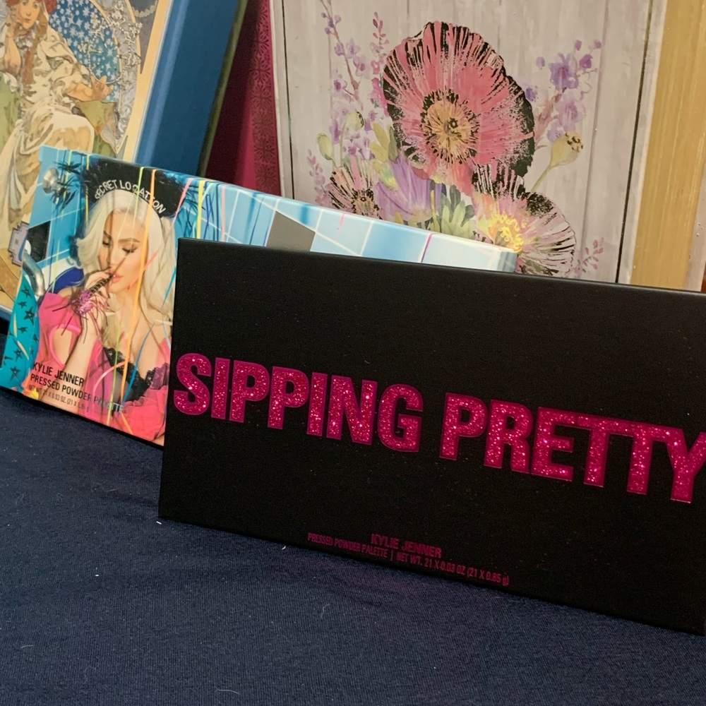 Kylie cosmetics Sipping Pretty palette